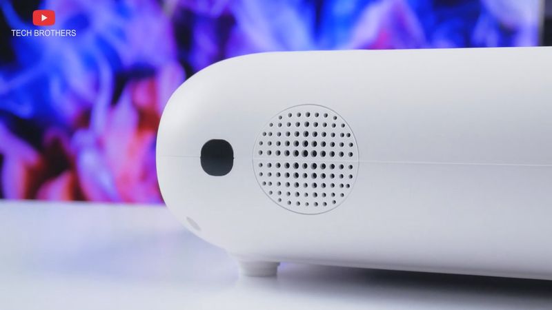 Being able to PLAY in 200?! REVIEW u test of the YOTON Y9 PROJECTOR. 